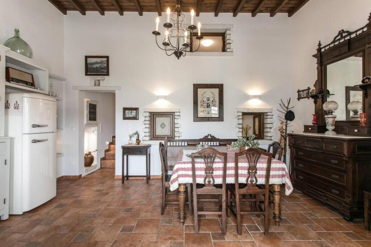 Traditional Inn Pirethron Aperathos Luaran gambar